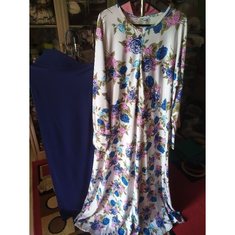 Preloved set gamis syar'i