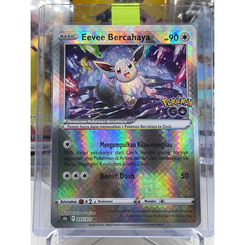 Eevee Bercahaya Pokemon Go