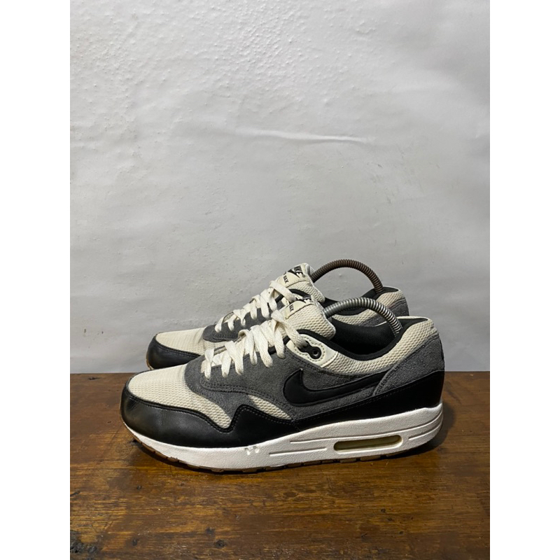 sepatu second original nike air max 1 essential black sail size 42