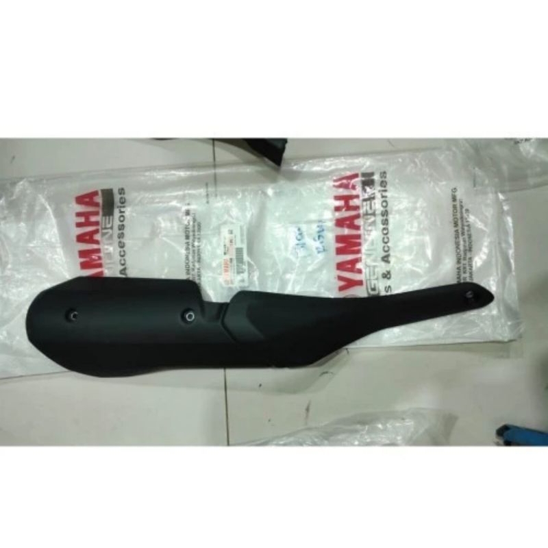 Tameng cover knalpot R15 M V4 connected ori yamaha