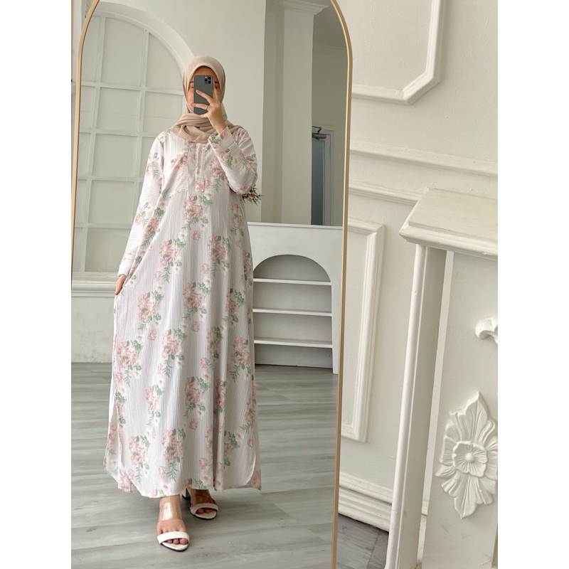 Dress Crinkle /  Busui Friendly / Dress wanita Terbaru / Ootd Kekinian / MELODY MAXI DRESS