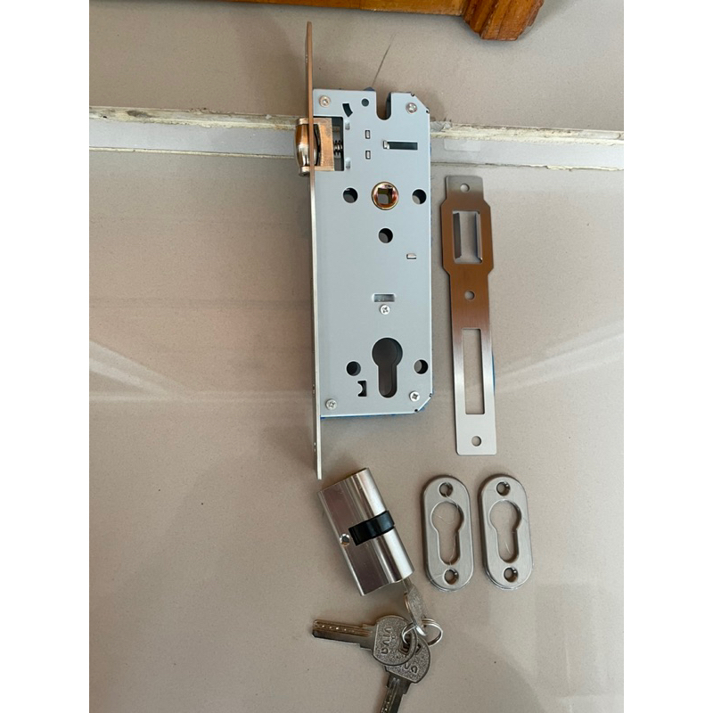 Promo pket komplit kunci pintu komplit 1 set kunci pelor+2 pcs pull handle pnjng 33 cm bhn stanlis