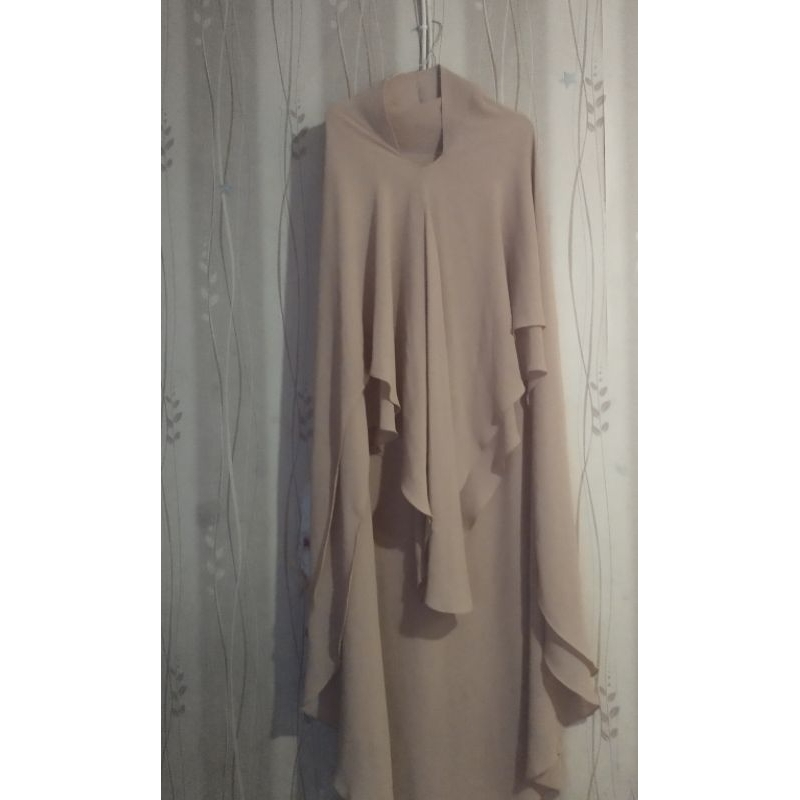 preloved khimar maia andrean