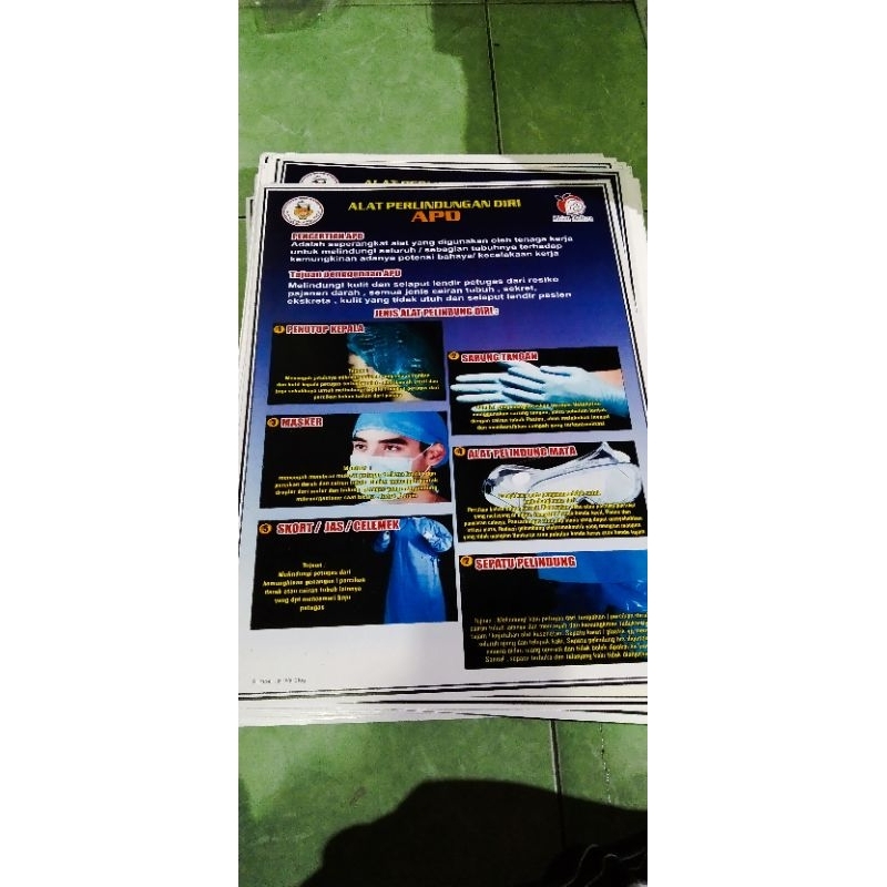 

01)poster alat perlindungan diri(APD)