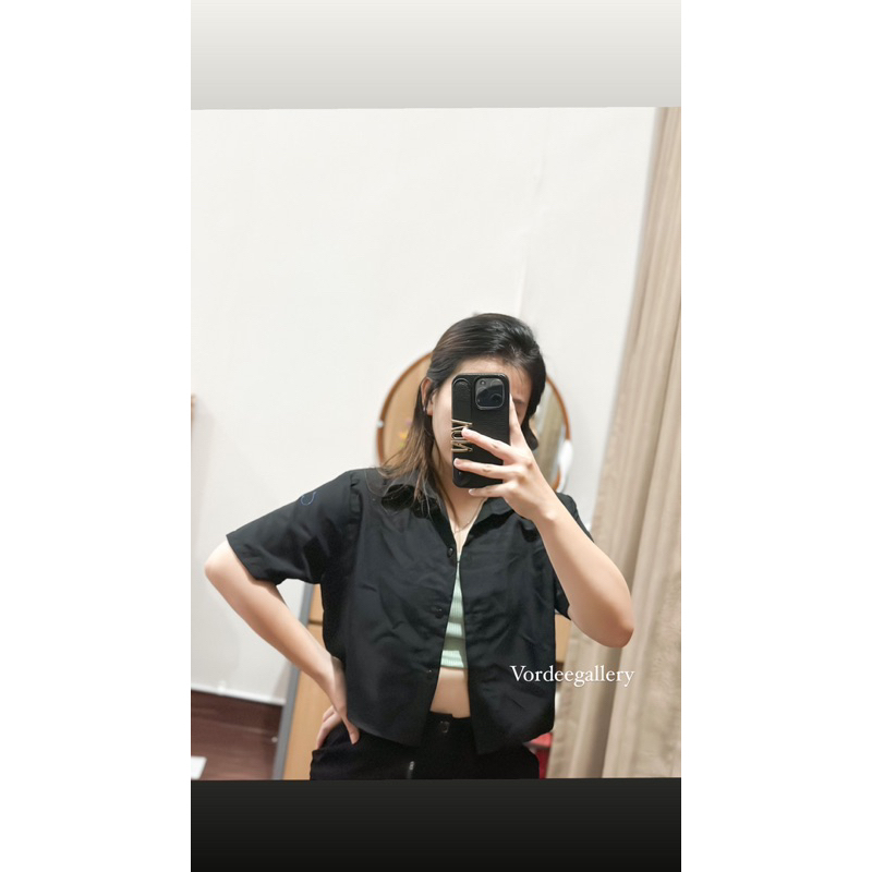 kemeja crop lengan pendek / baju kantor / baju wanita / atasan wanita