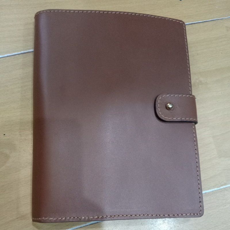 

Cover Buku Agenda 15x21