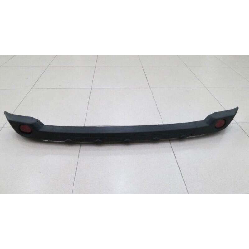 BEMPER BELAKANG AVANZA / XENIA 2004-2011 KARET REFLEKTOR
