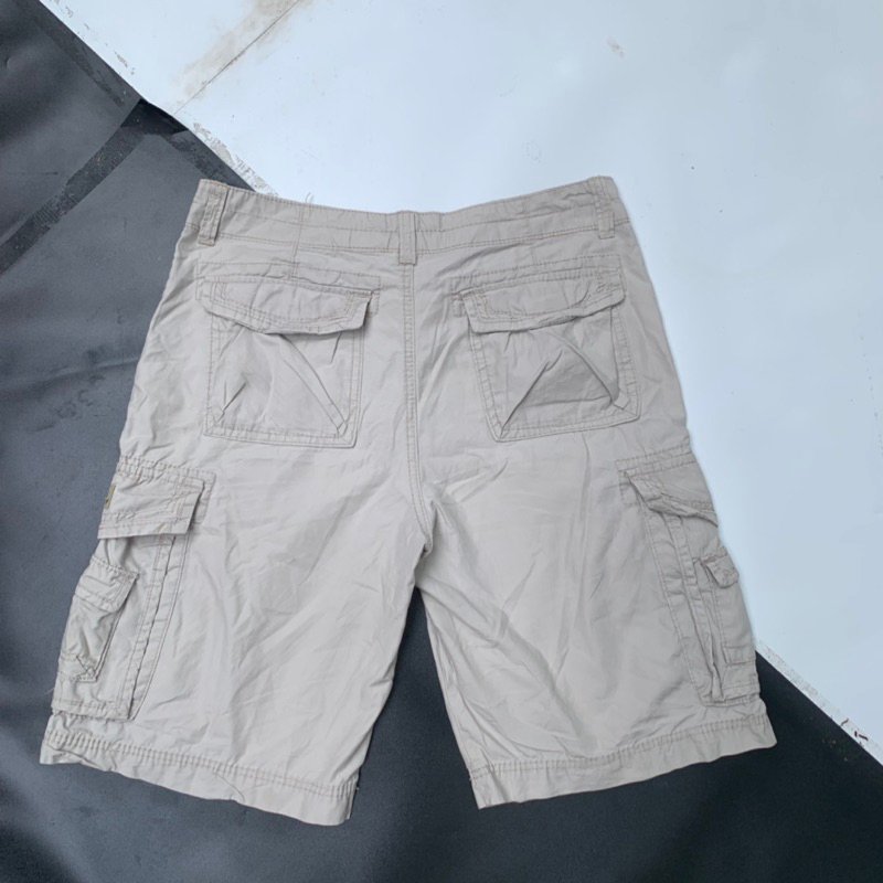 CELANA CARGO THE WAVE IS FOREVER