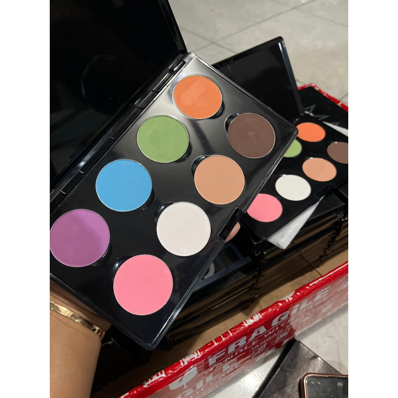 MAKE OVER Perfect Matte Eye Shadow Palette 8x3,5 g Limited~ 100%ORIGINAL