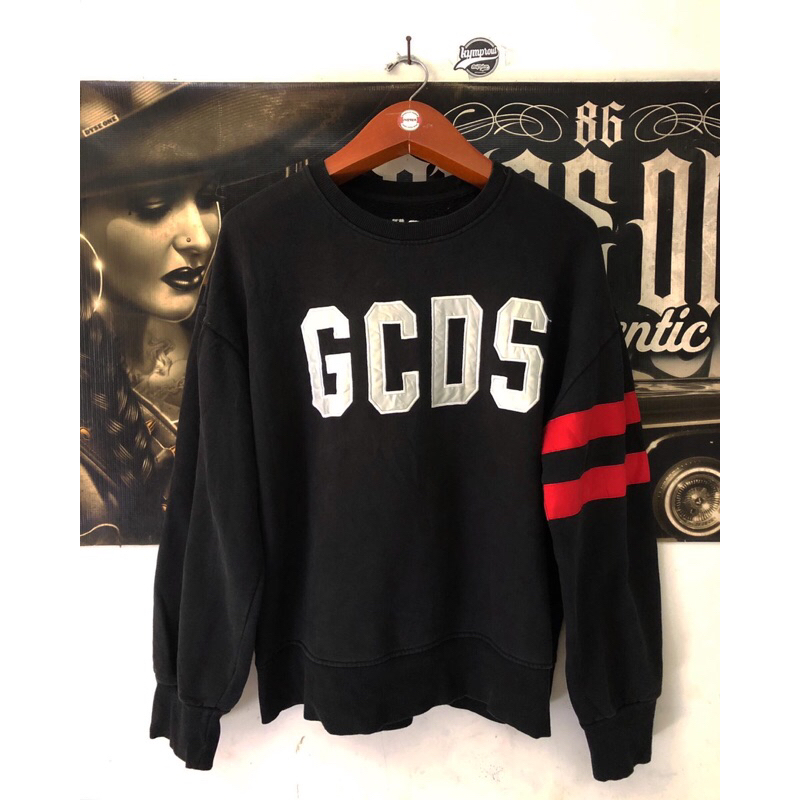 sweater gcds
