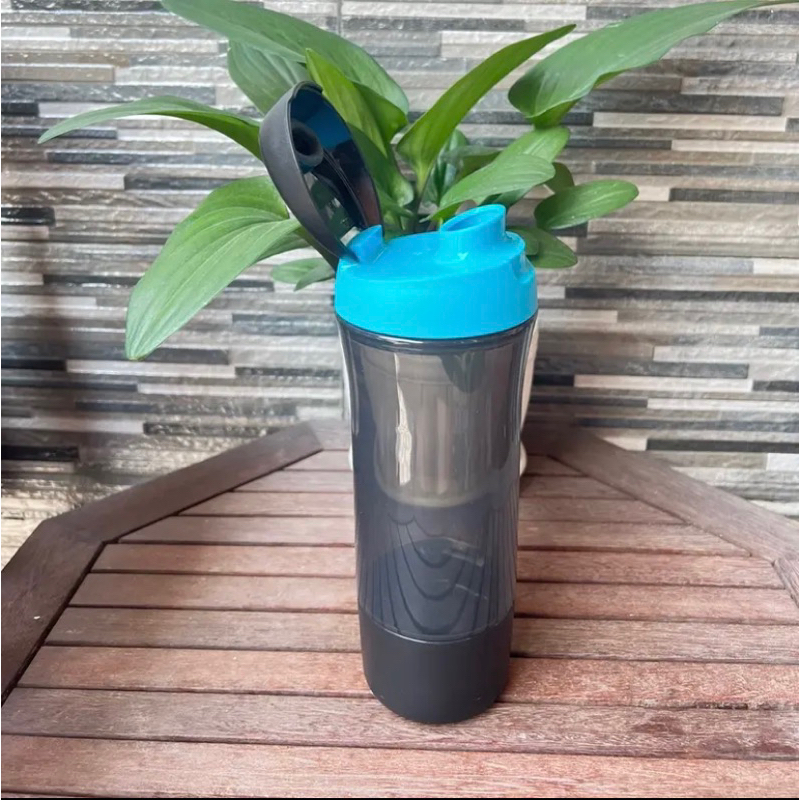 XTREME BOTTLE 600ML-botol minum Tupperware