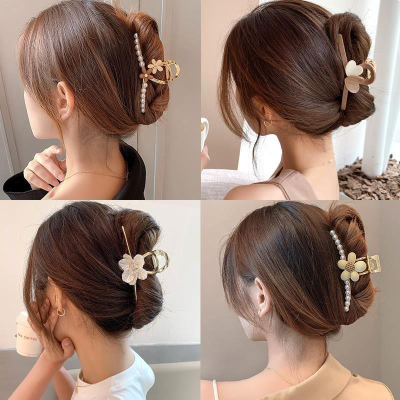 (Hello Girl) F192 Jepit Rambut Wanita Jepitan Wanita Motif Bunga Mutiara Import