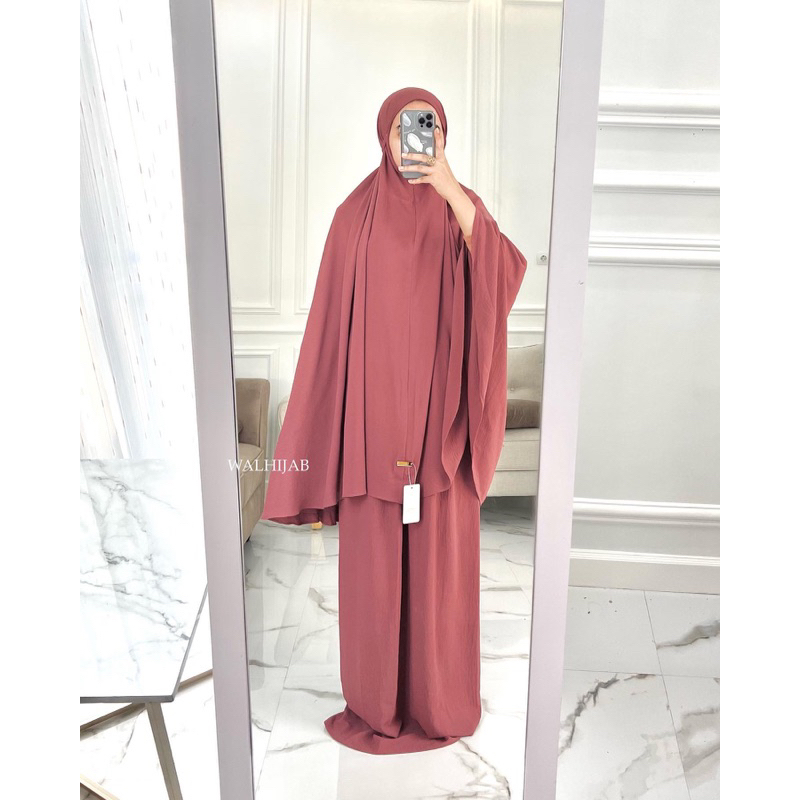 Ayeesa Prayer Set / mukena crinkle premium / mukena dewasa / prayer set 2 in 1