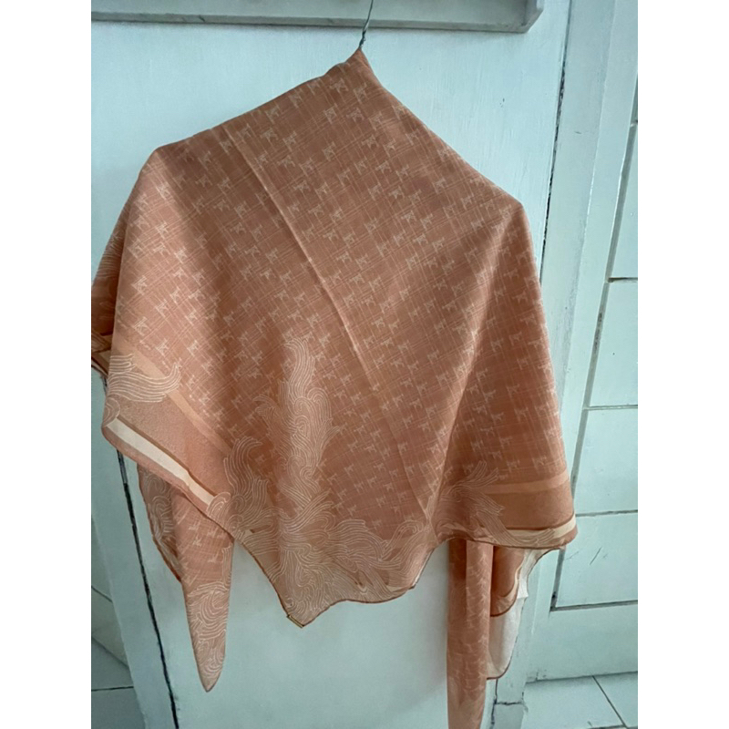 Preloved Scarf Kami Monogram