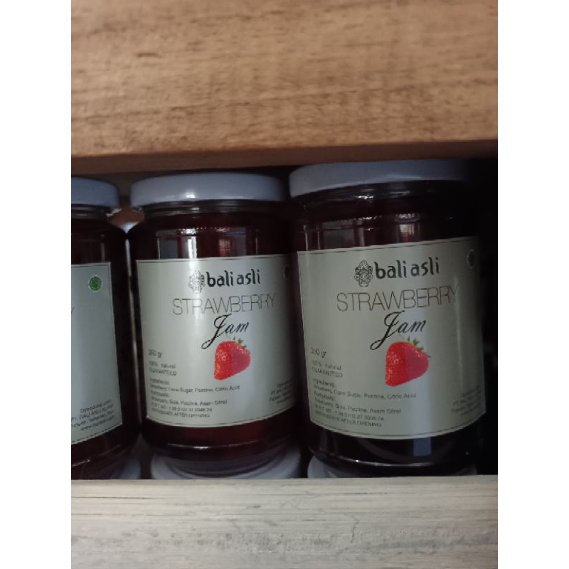 

STRABERRY JAM
