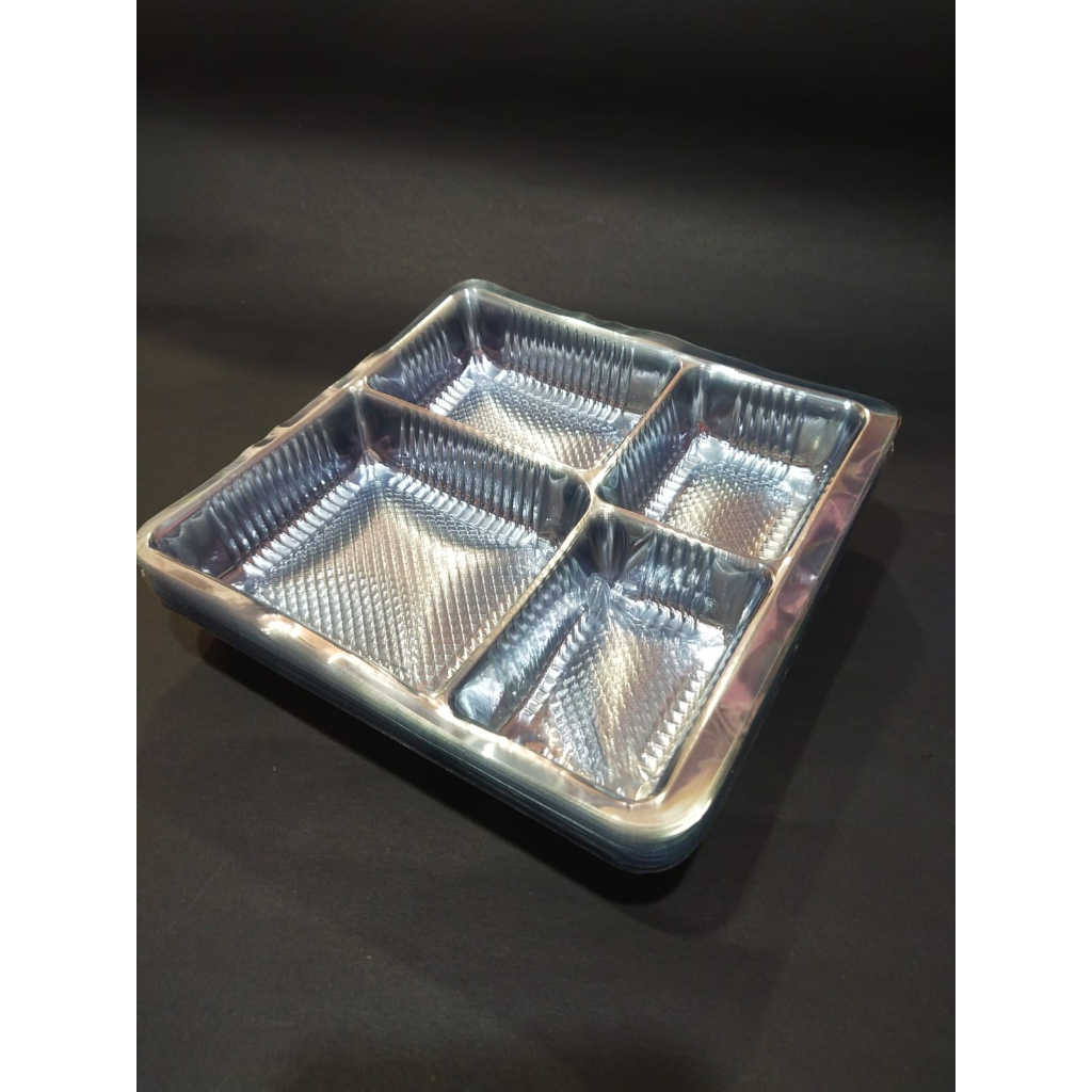 MIKA PLASTIK SEKAT 4 DAN SEKAT 5 UNTUK BOX 18X18 / 20X20 ISI 50PC