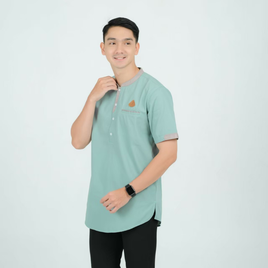 Kemeja Koko Lengan Pendek Dengan 3 Pocket Aktif Desain Kotak Saku Bahan Kombinasi full cotton