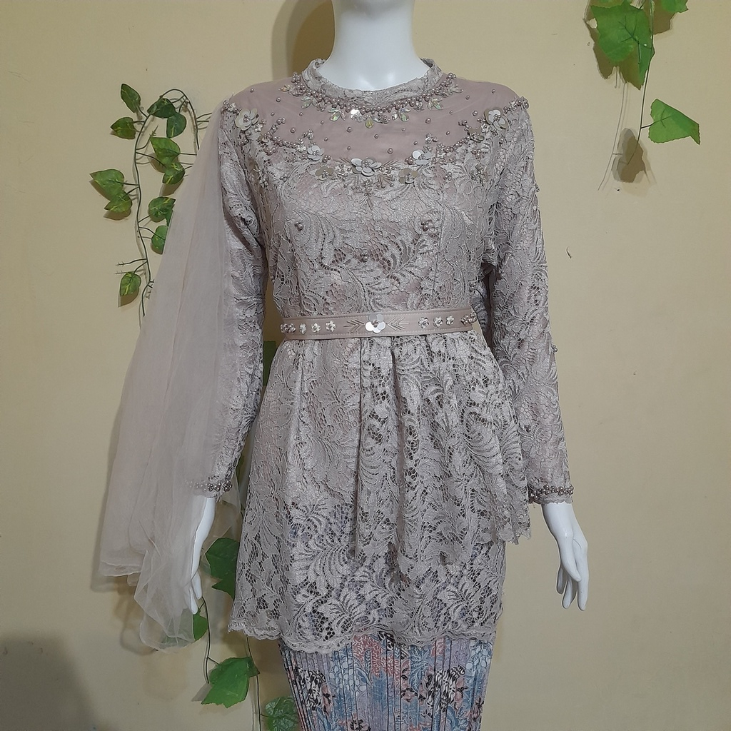kebaya wisuda / kebaya payet / kebaya pesta / kebaya lamaran / kebaya kondangan payet