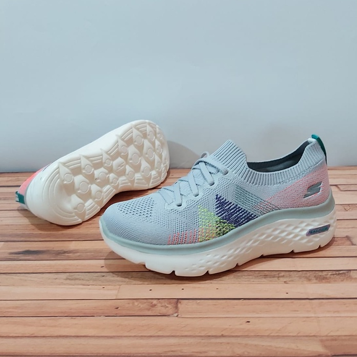 [ NEW ARRIVAL ] SKECHERS WANITA / SEPATU SENAM / RUNNING SHOES / SEPATU JOGGING / HYPER BURST