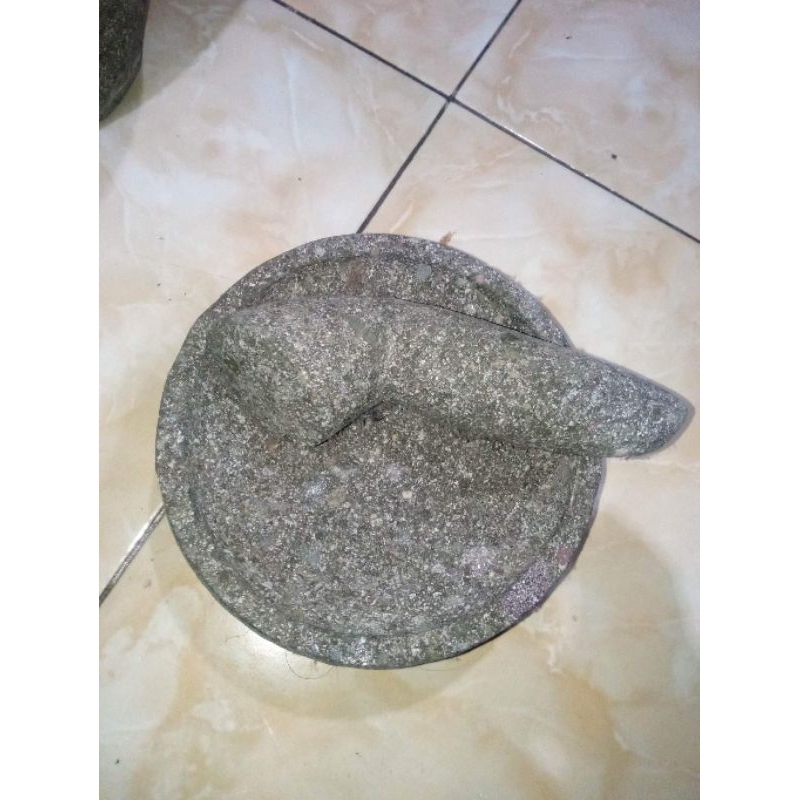 cobek + ulekan batu kali asli, 17,5 cm