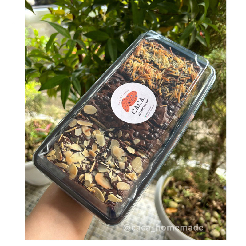 

Fudgy Brownies by @caca_homemade