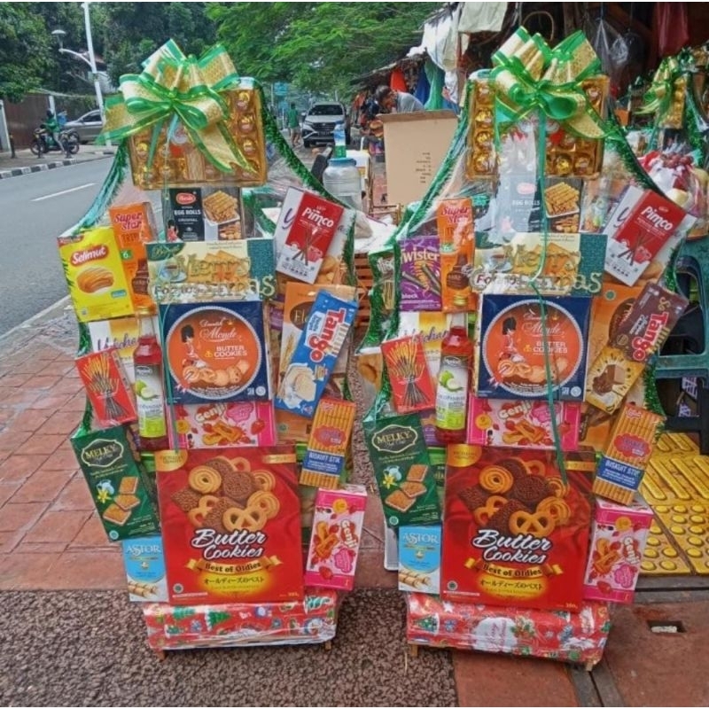 

Parcel / Parsel Snack Lebaran Hampers Hadiah Idul Fitri