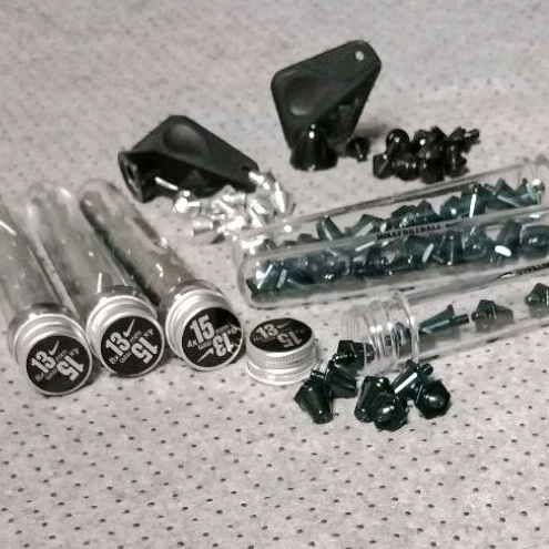 STUD keys/kunci pul sepatu bola / STUD pul sepatu bola NK,ads,spc original