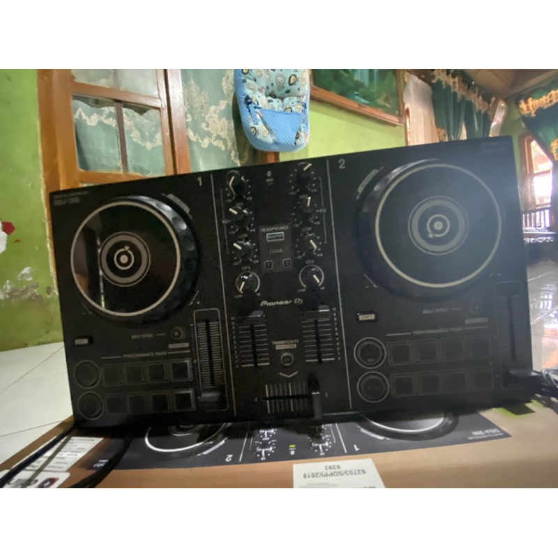 pioneer ddj200