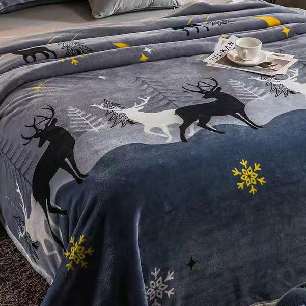 Selimut Bulu Halus 150x200 Motif Kembang Cantik Terlaris Termurah Berkualitas