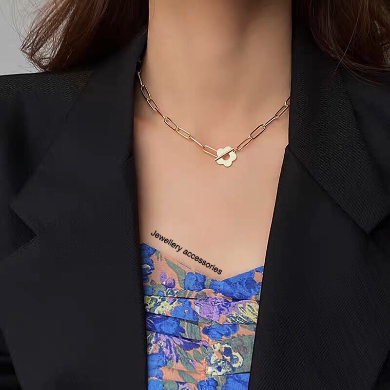 Kalung Titanium Peperclip Bunga Elegant Korea Fashion Style Premium