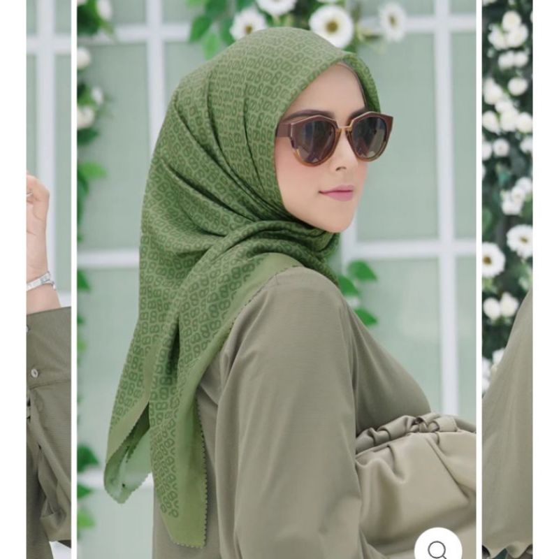 Tapis Square Buttonscarves - Asparagus