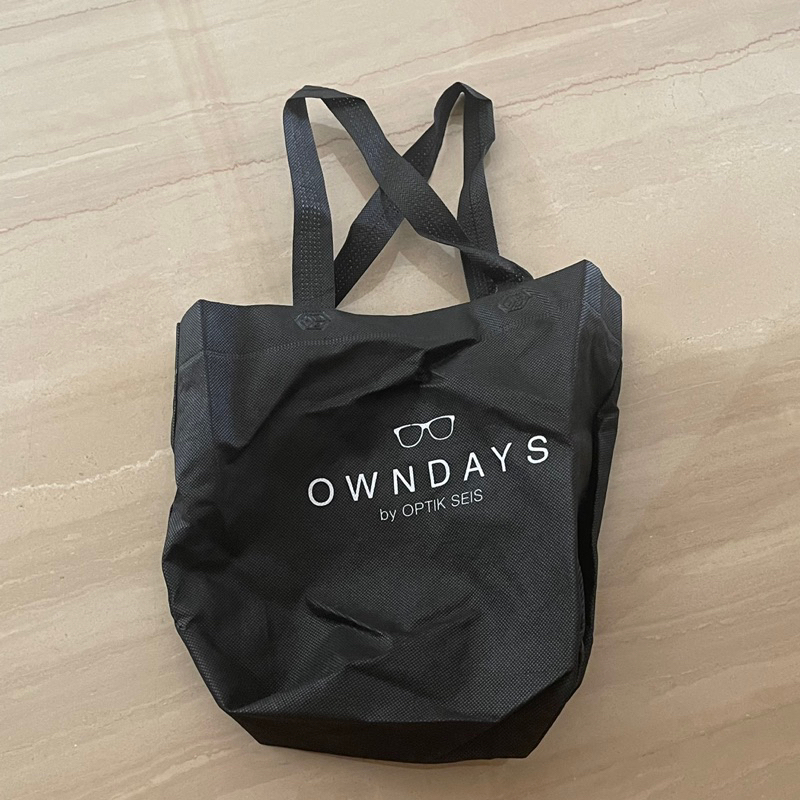 

[READY LANGSUNG KIRIM] PAPERBAG TOTEBAG OWNDAYS