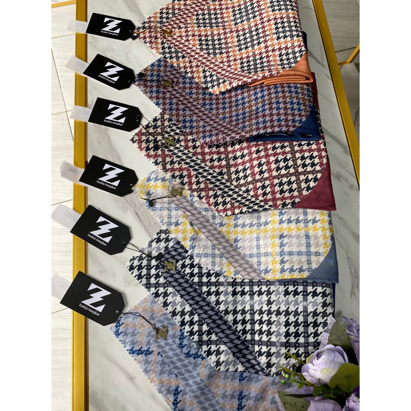 Scarf lexa series Zaskia sungkar AQRFASHION