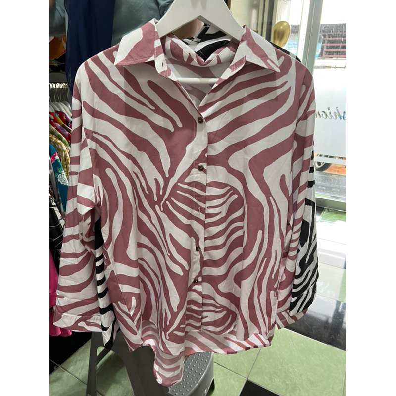 kemeja zebra motif wanita casual