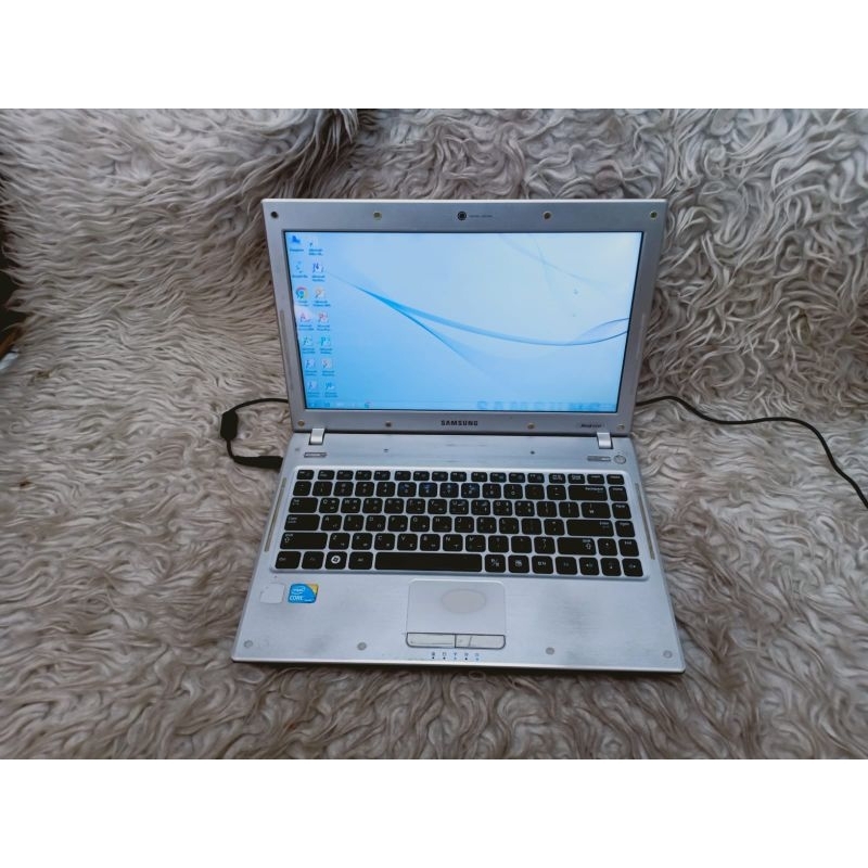 Laptop samsung Sens Q330 Ram 2gb HDD 500gb core i5 Di obrall murah meriah