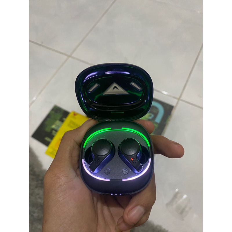 Tws Vyatta Airboom Nitro Q