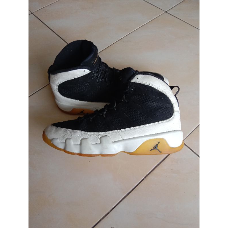 Jordan Retro 9