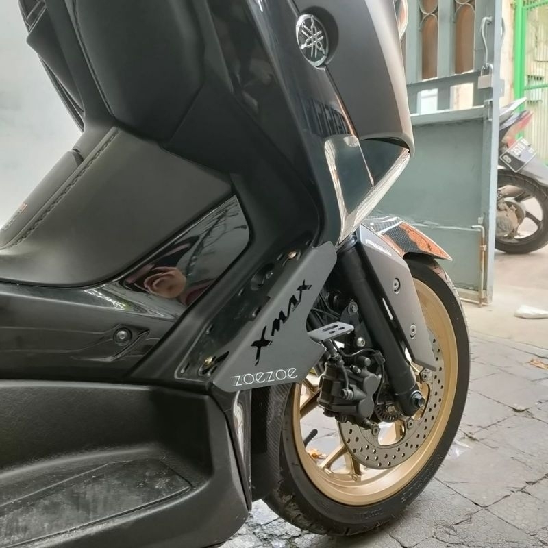 Breket dudukan lampu tembak XMax model brixton Breket Dudukan lampu Tembak Xmax breket lampu tembak 