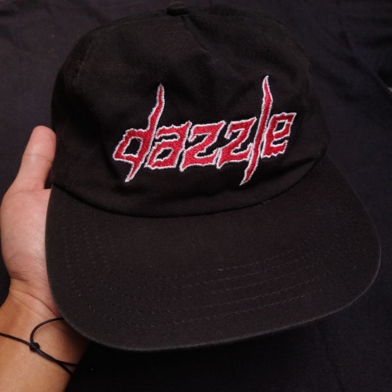 Snapback Dazzle