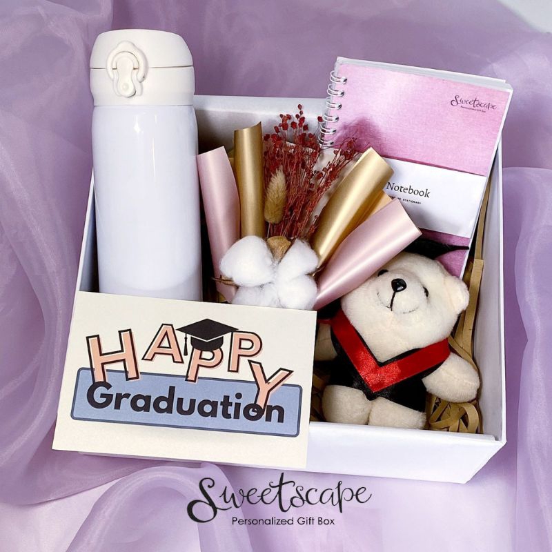 

Gift Box Package 415-Paket Hampers 415 - Graduation Souvenir LUCU