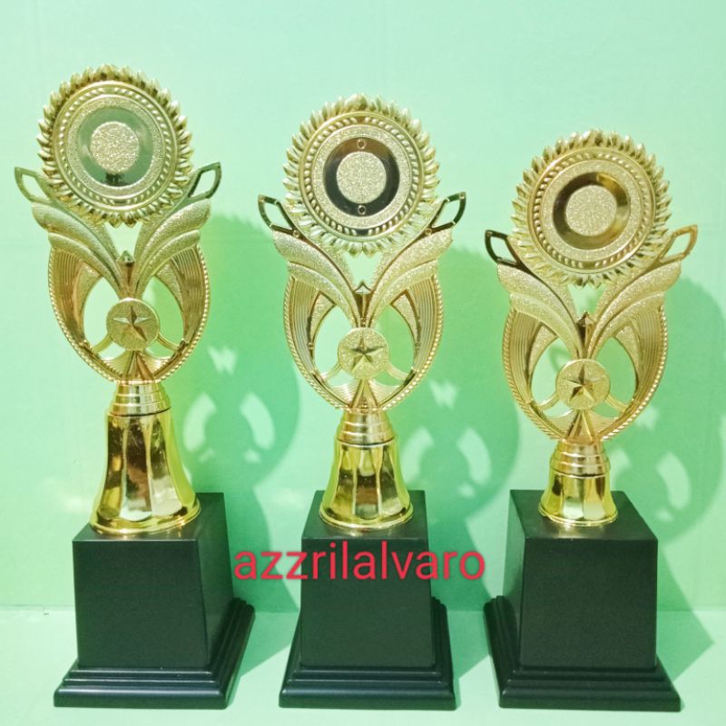 Piala MD Fg 15PA Tinggi 35cm