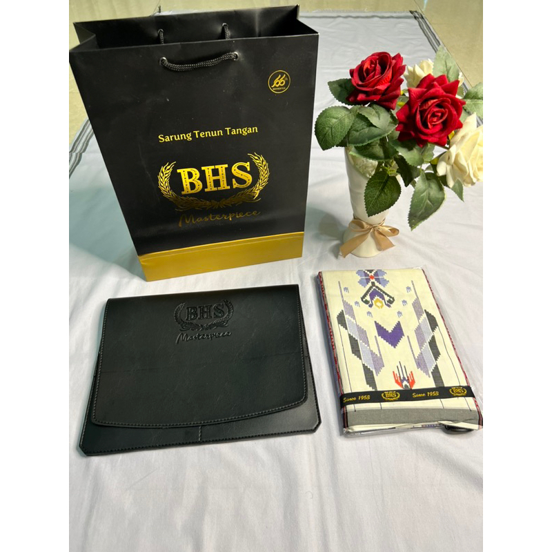Sarung BHS Masterpiece Gold Motif SGE Putih Ungu
