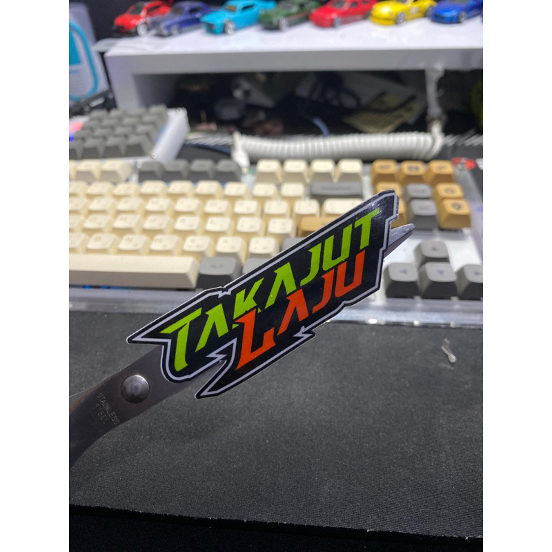 STIKER TAKAJUT LAJU