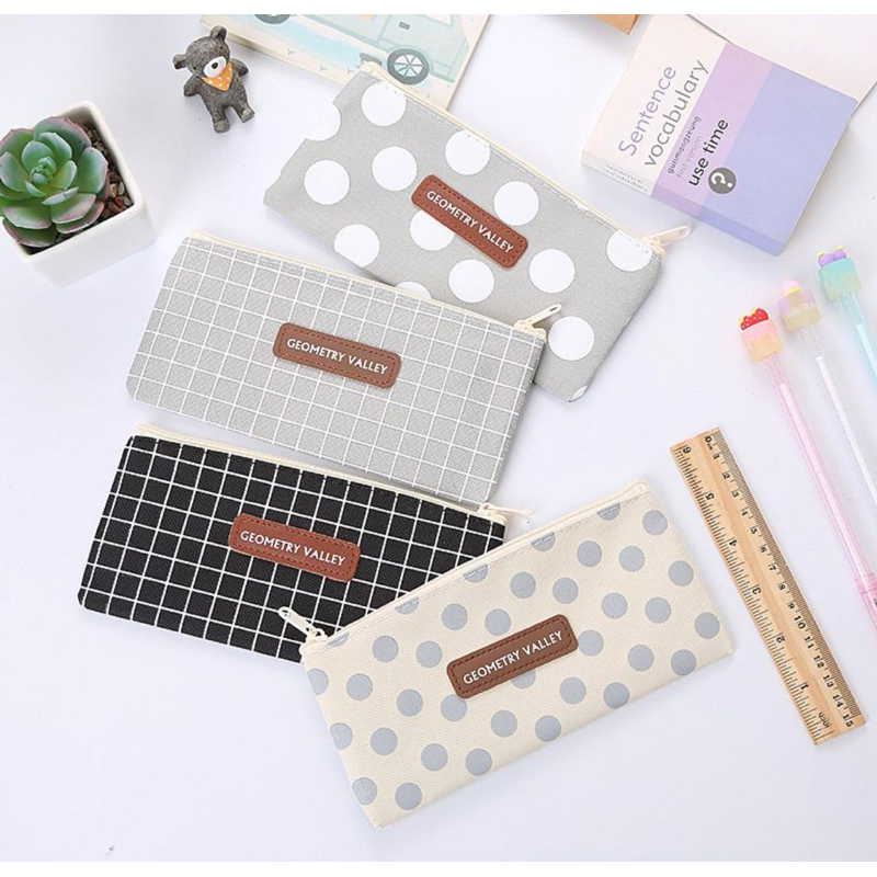 

Kotak Pensil / Tempat Pensil / Pencil Case Sleting aesthethic