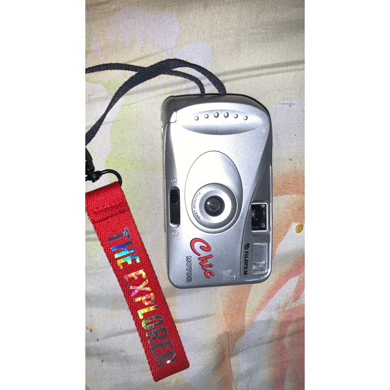 Kamera analog fujifilm chic motor
