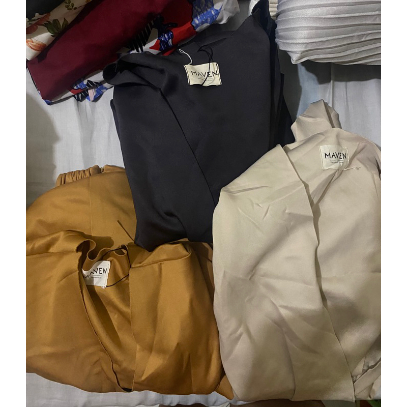 PRELOVED MAVEN CAROL LENNOX SET EUNOIA ITTAHERL PATRICIA STEPHANIE MMEHUILLET