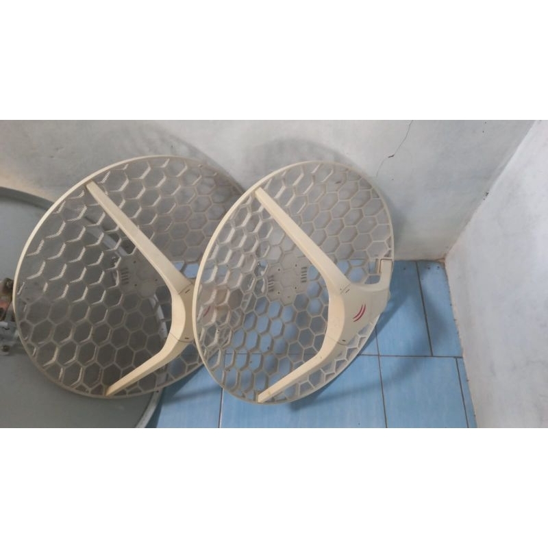 [Ready siap kirim] MIKROTIK LHG XL AC bekas normal lengkap