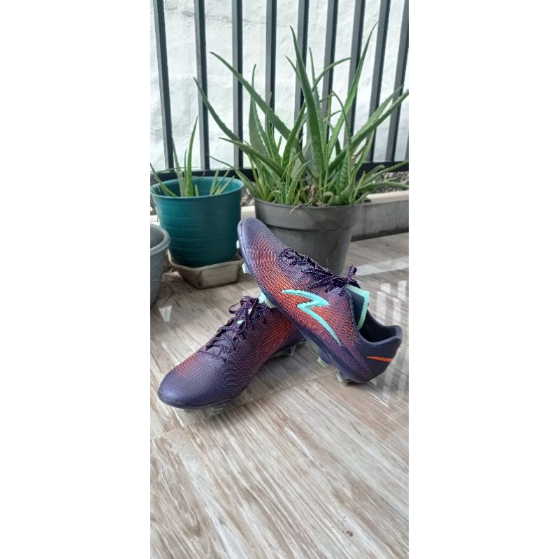 sepatu bola specs ls ultra meta original