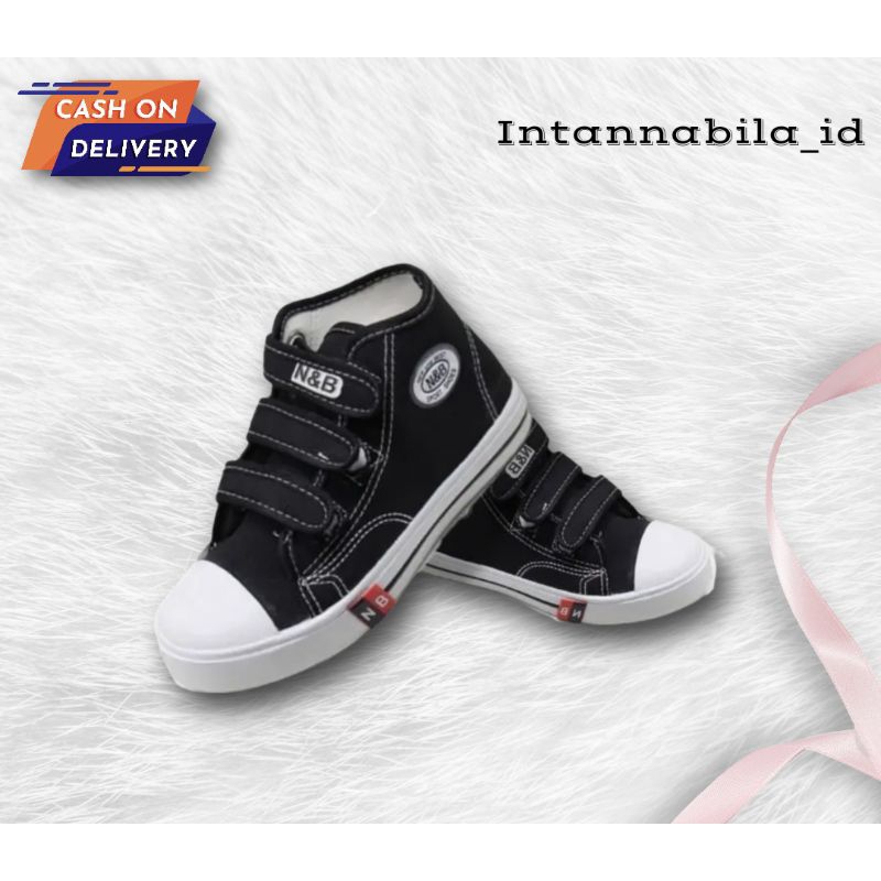 Sepatu Sekolah NB Anak SD SMP Model Prekat Sepatu NB Boots