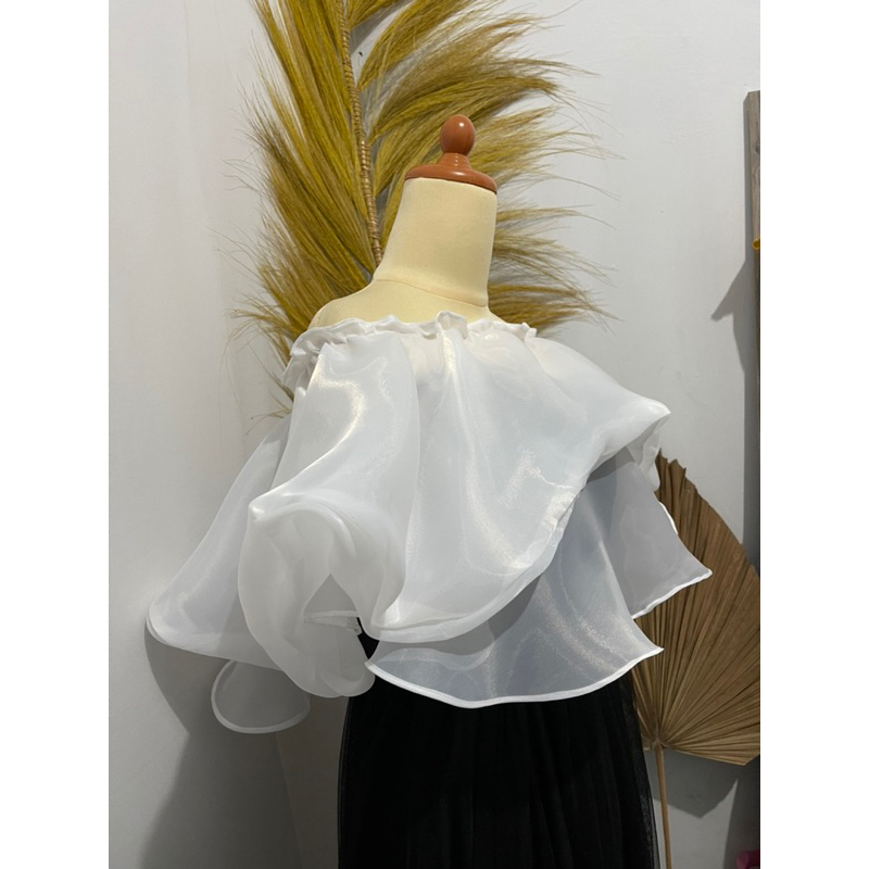 RUFFLE SABRINA MAKEUP / Aksesoris Bahu ruffle Organza Kombinasian dress pesta / ruffle sabrina for maternity shoot / Organza ruffle Foto Hamil dan prewedding